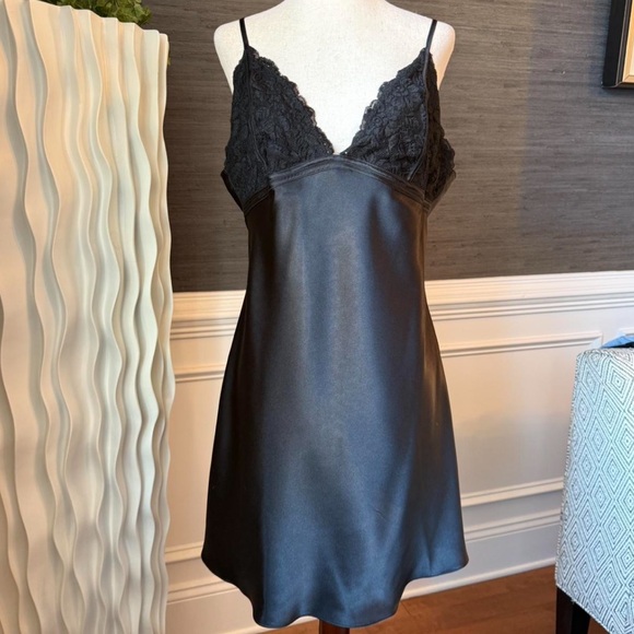 Jones New York Elegant Black Lace Slip Dress - Picture 1 of 7